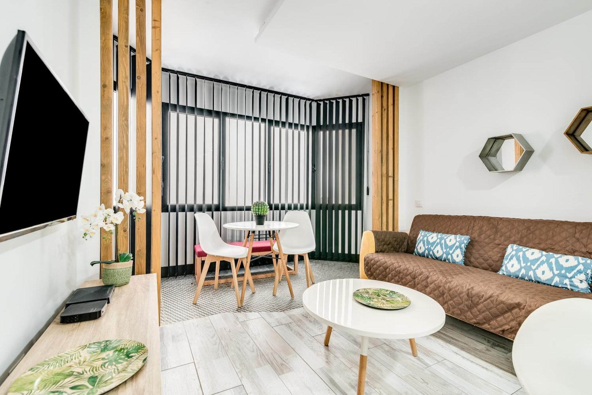Home2Book Cool Las Canteras Beach Apt ラスパルマス・デ・グランカナリア エクステリア 写真